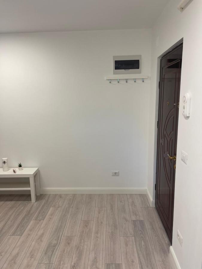 Apartament Incantator In רומאן מראה חיצוני תמונה
