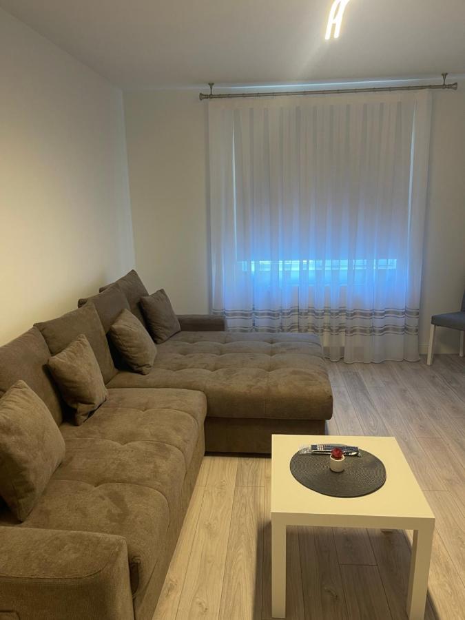 Apartament Incantator In רומאן מראה חיצוני תמונה